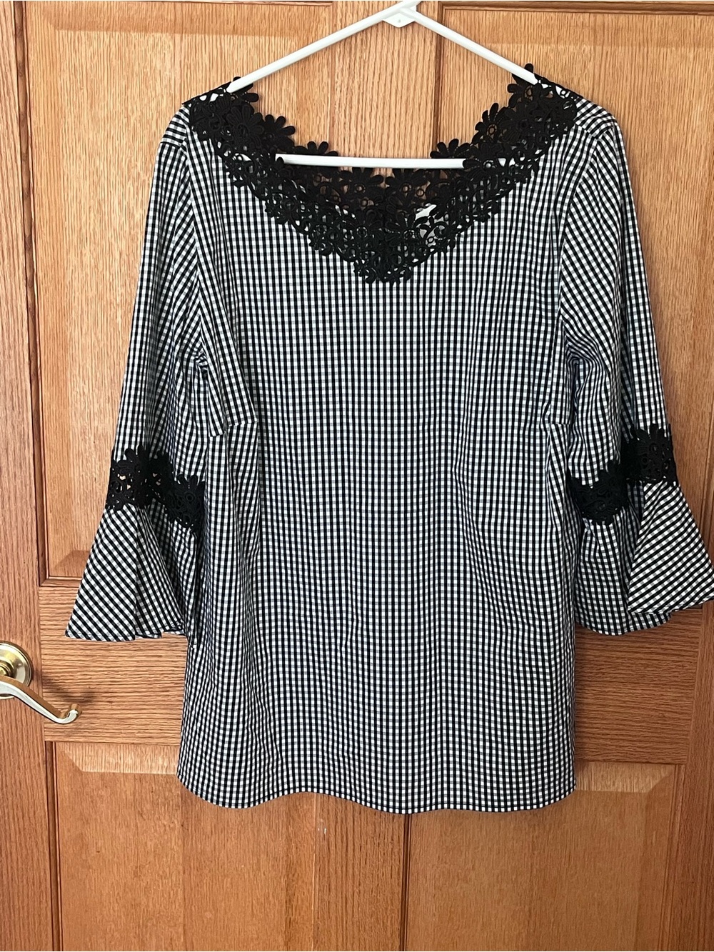 Chico’s Black & White Gingham Lace-Trim Women’s Top